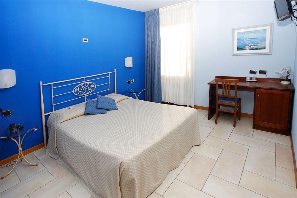 Hotel Villa Colico Buitenkant foto